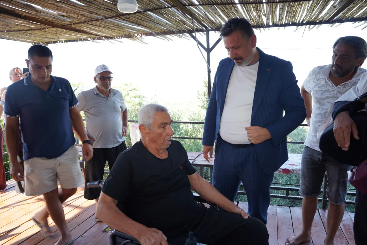 Arsuz’da ihtiyaç sahibi aileleri ziyaret
