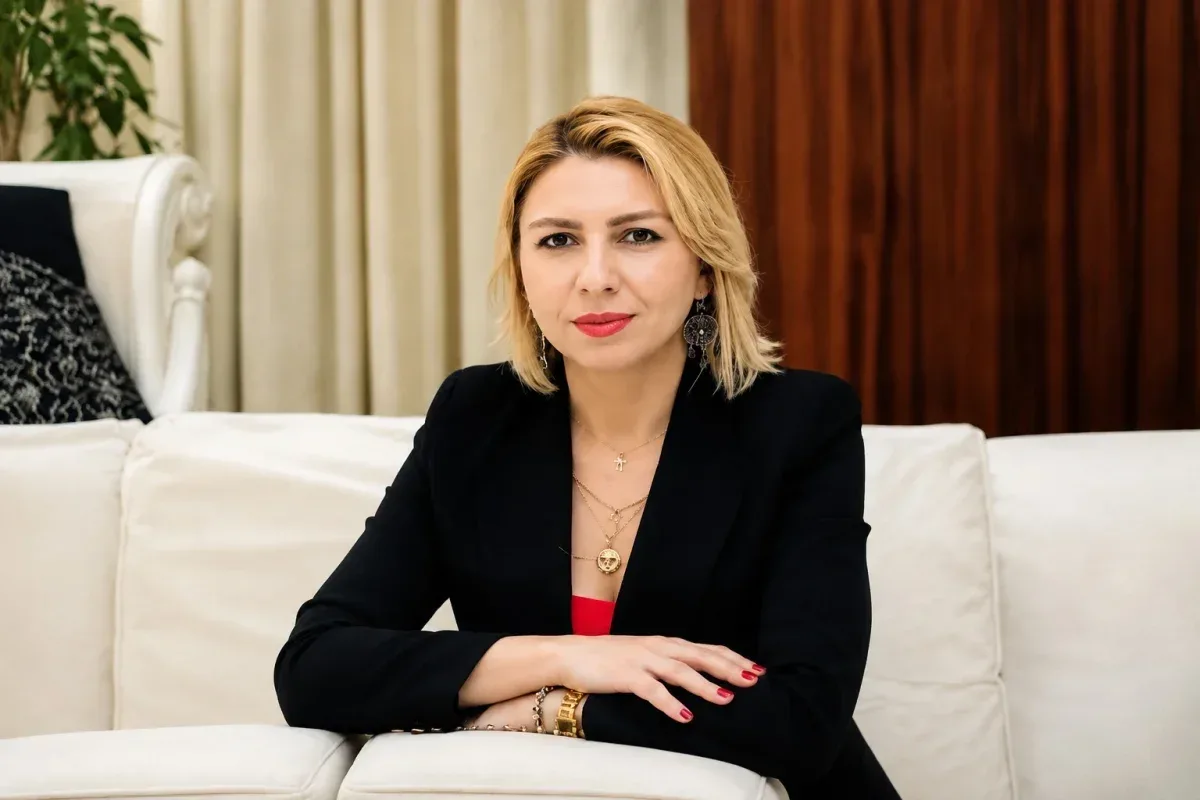 Ayten Rehimova: "Azerbaycan'ın Temel Halk Çalgıları ve Âşık Müziği"