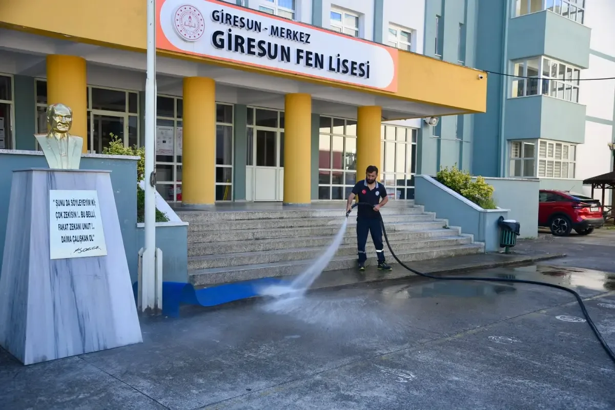 Giresun'da okullar yeni döneme hazırlanıyor