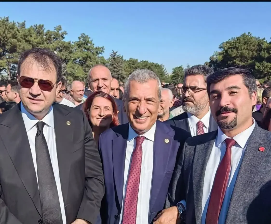 CHP’nin 103. kuruluş yıl dönümünde Kars’tan Anıtkabir’e katılım