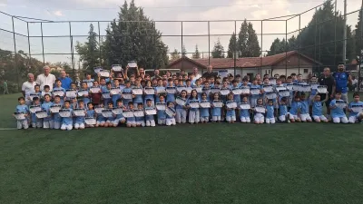 Beypazarı’nda yaz spor okullarına katılan 180 öğrenci sertifikalarını aldı