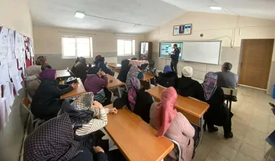 Okuryazarlık seferberliği 471 bin kadına okuma yazma öğretti