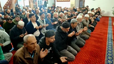 Beypazarı’nda aileler sabah namazında buluştu
