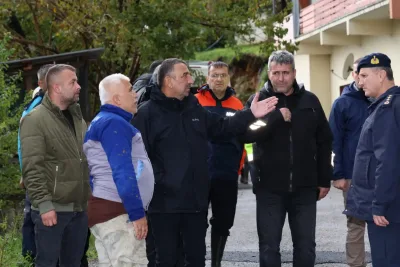 Zonguldak Valisi Hacıbektaşoğlu yağıştan etkilenen bölgeleri inceledi
